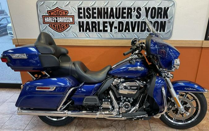 2017 Harley-Davidson® FLHTCU - Electra Glide® Ultra Classic®