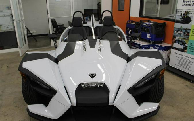 2023 Polaris® SLINGSHOT S TECH MANUAL