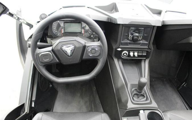 2023 Polaris® SLINGSHOT S TECH MANUAL