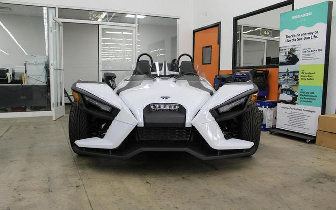 2023 Polaris® SLINGSHOT S TECH MANUAL