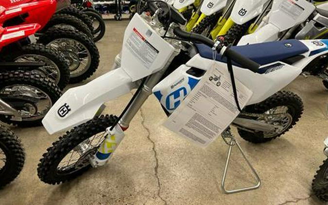 2024 Husqvarna EE 5