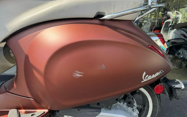 2019 Vespa Primavera 50th Anniversary 150 cc