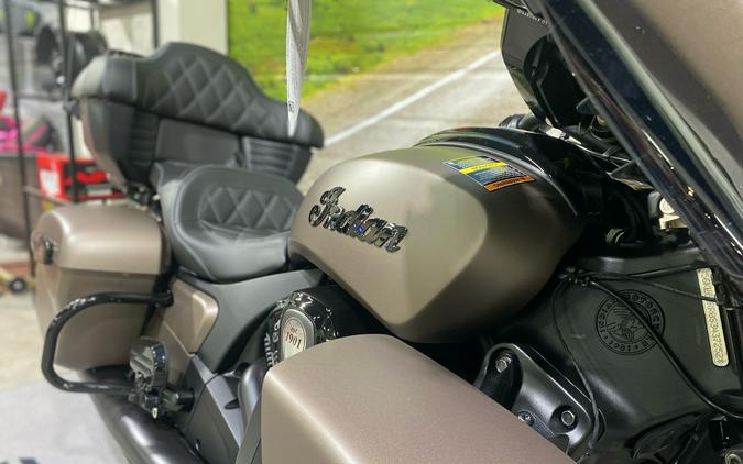 2025 Indian Motorcycle Roadmaster® PowerPlus Dark Horse®
