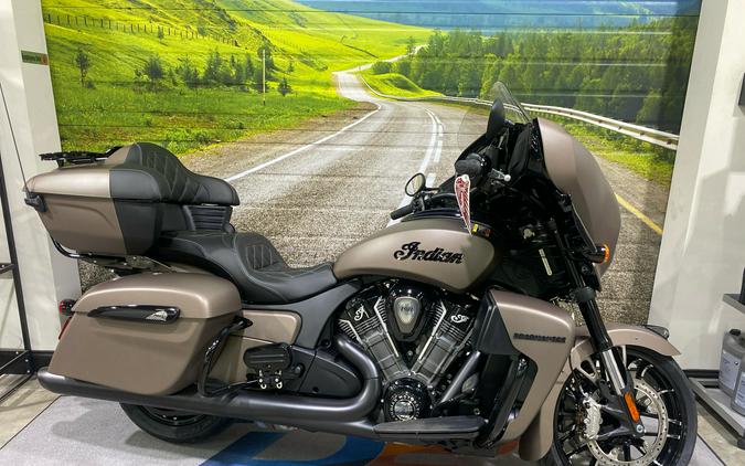 2025 Indian Motorcycle Roadmaster® PowerPlus Dark Horse®