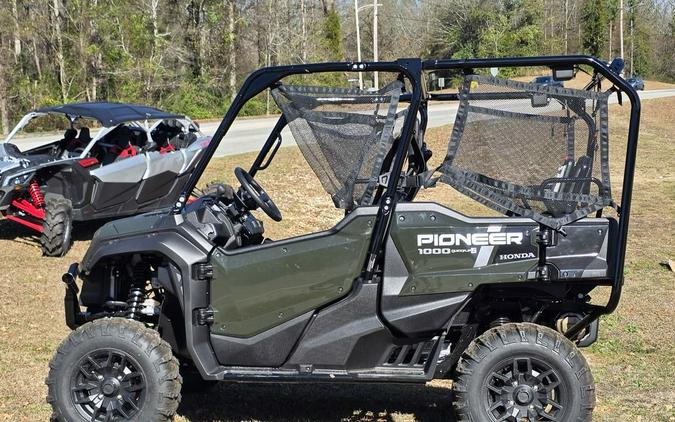 2025 Honda Pioneer 1000-5 Deluxe