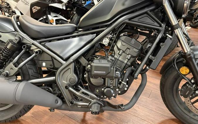 2026 Honda® Rebel 300 E-Clutch