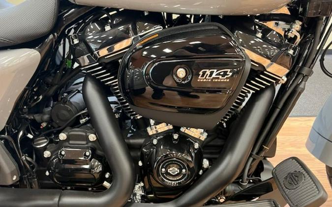 FLRT 2024 Freewheeler™