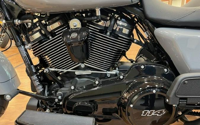 FLRT 2024 Freewheeler™