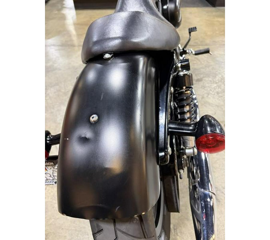 2014 Harley-Davidson® XL883N - Sportster® Iron 883™