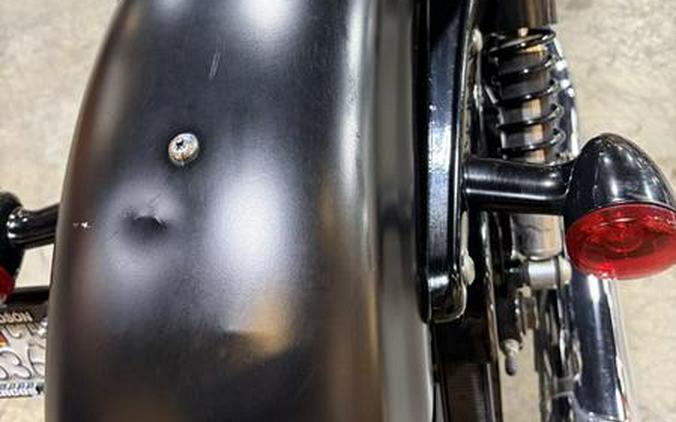 2014 Harley-Davidson® XL883N - Sportster® Iron 883™