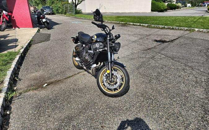 2025 Yamaha XSR700