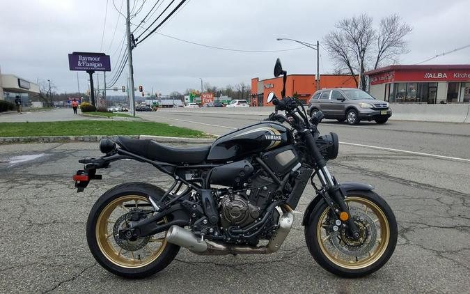 2025 Yamaha XSR700
