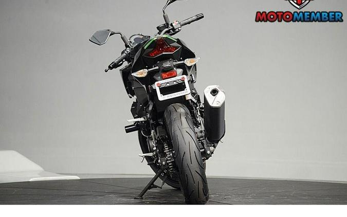 2022 Kawasaki Z400 ABS