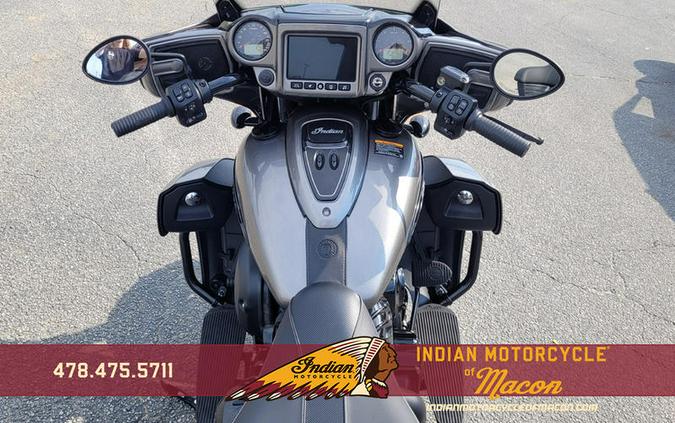 2025 Indian Motorcycle® Roadmaster® Dark Horse® w/Powerband Audio Heavy Metal