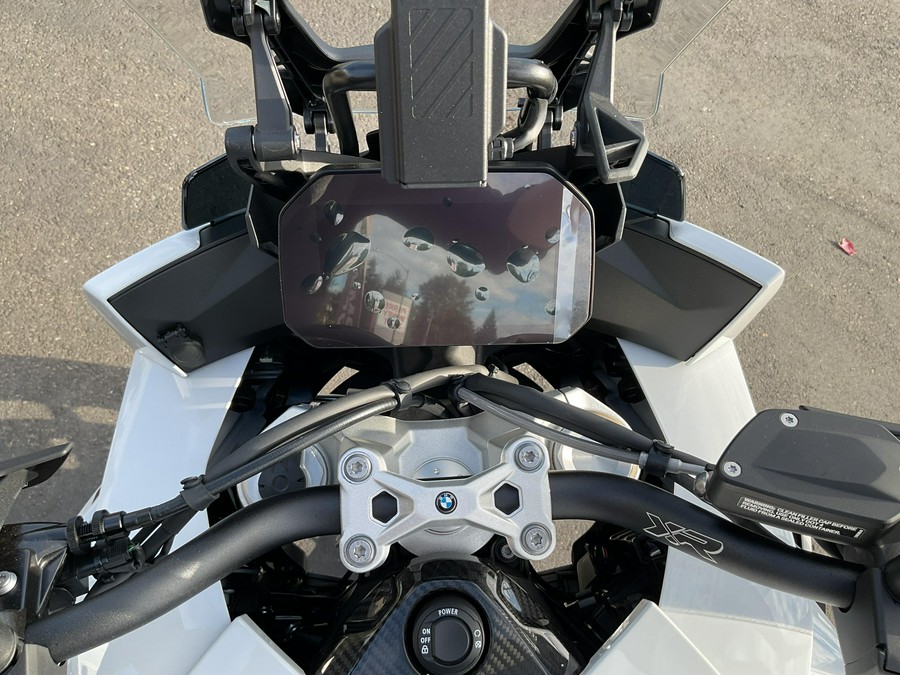 2026 BMW S 1000 XR