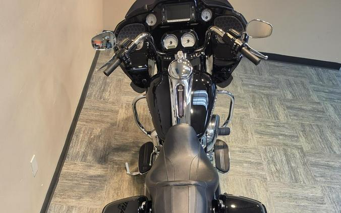 2017 Harley-Davidson® Road Glide® Special Vivid Black FLTRXS