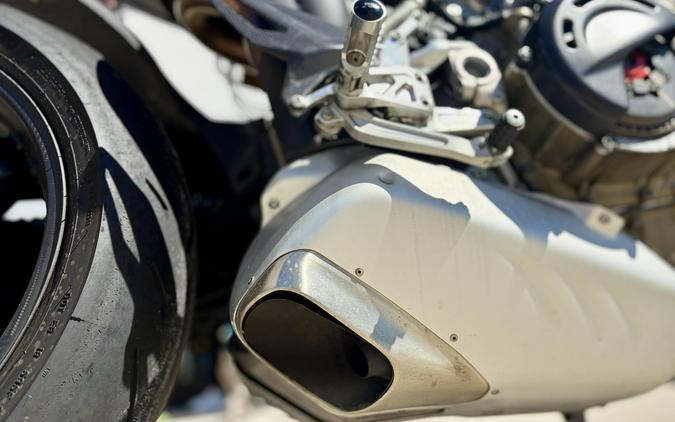 2022 Ducati STREETFIGHTER V4S