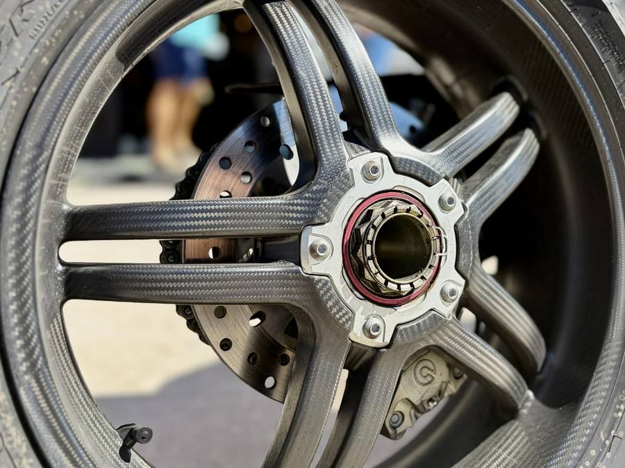 2022 Ducati STREETFIGHTER V4S