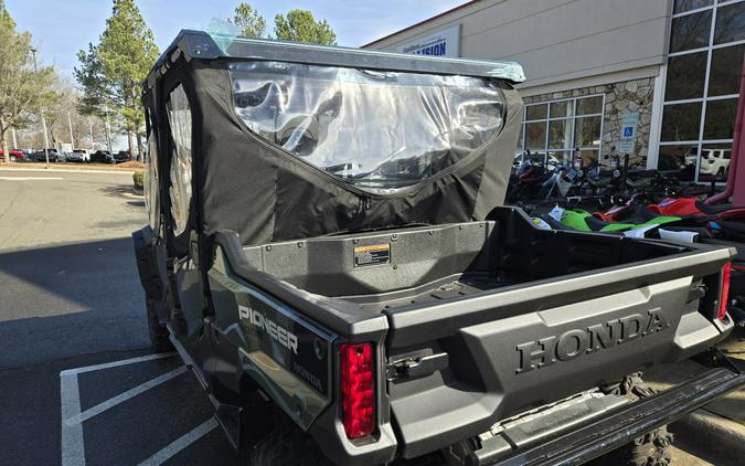 2023 Honda Pioneer 1000-6 Deluxe Crew