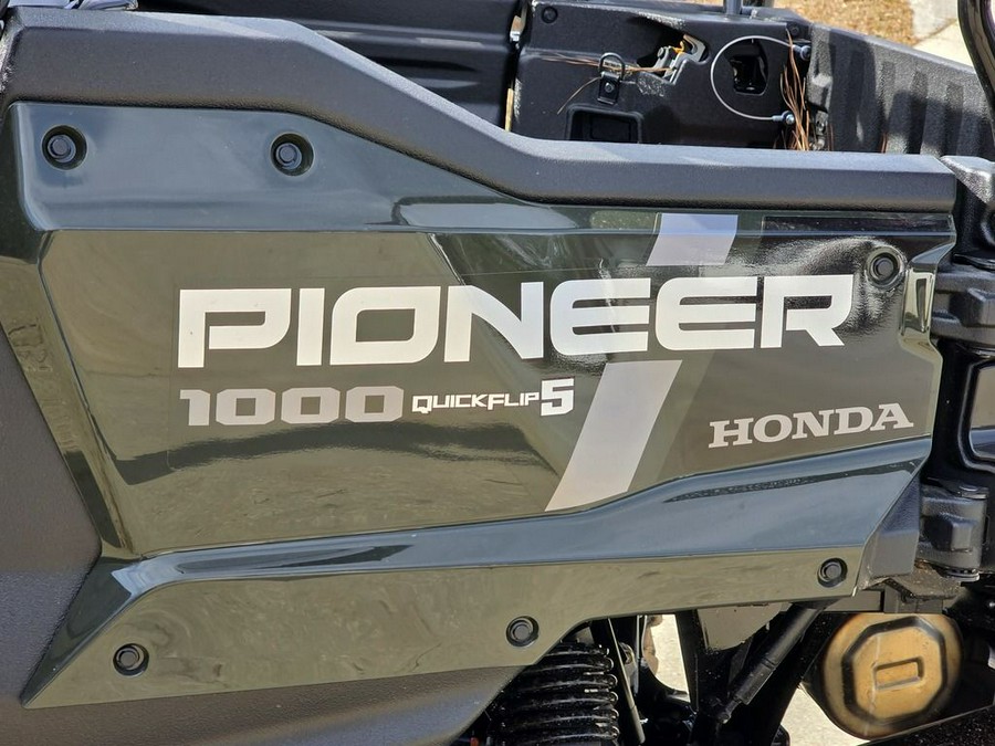 2025 Honda Pioneer 1000-5 Deluxe