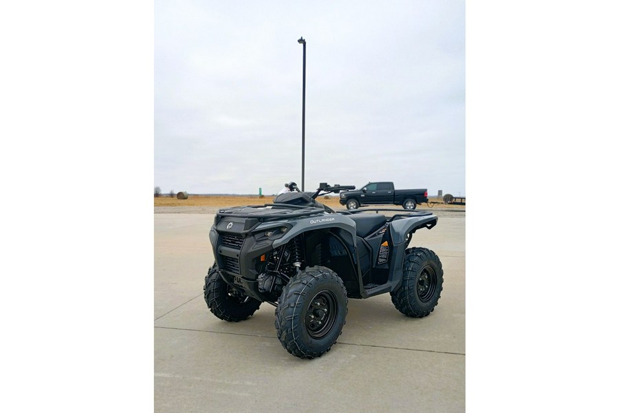 2024 Can-Am Outlander DPS 500 Gray/Red