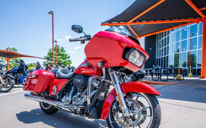 2023 Harley-Davidson Road Glide Redline Red