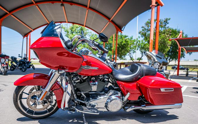 2023 Harley-Davidson Road Glide Redline Red