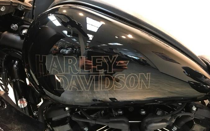 2024 Harley-Davidson® Low Rider® ST Vivid Black