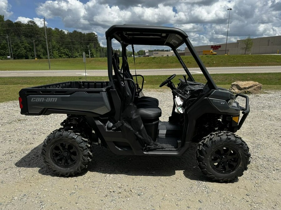 2024 Can-Am™ Defender XT HD10