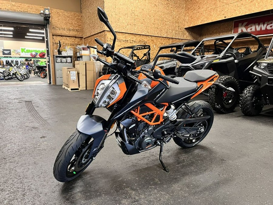 2023 KTM 390 Duke