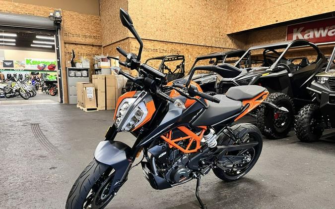 2023 KTM 390 Duke