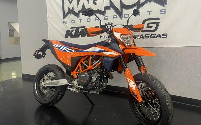 2024 KTM 690 SMC R