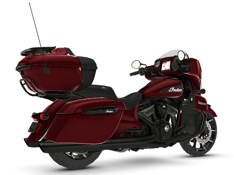 2024 Indian Roadmaster® Dark Horse® with PowerBand Audio Package