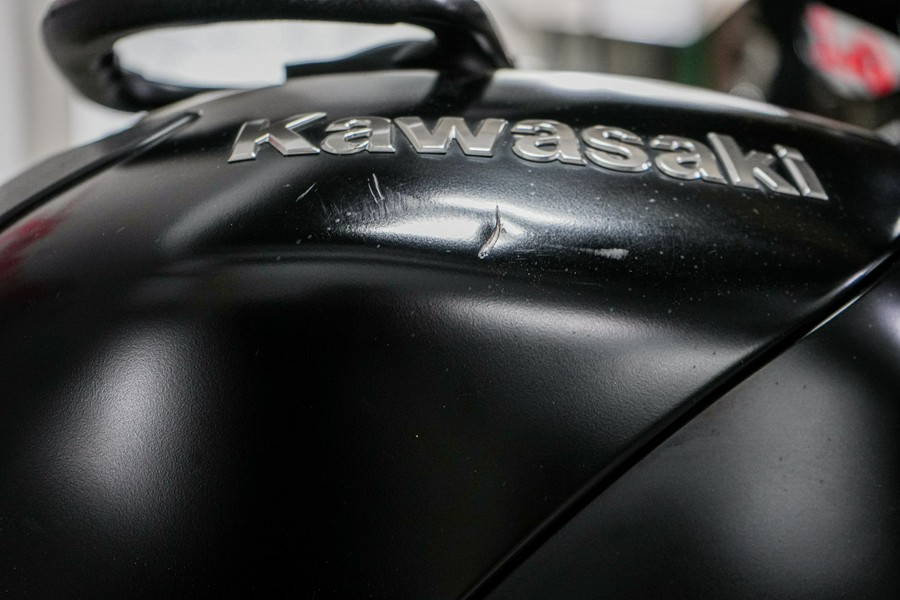 2014 Kawasaki Ninja® ZX™-14R