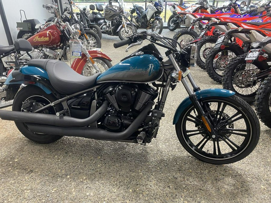 2022 Kawasaki Vulcan® 900 Custom