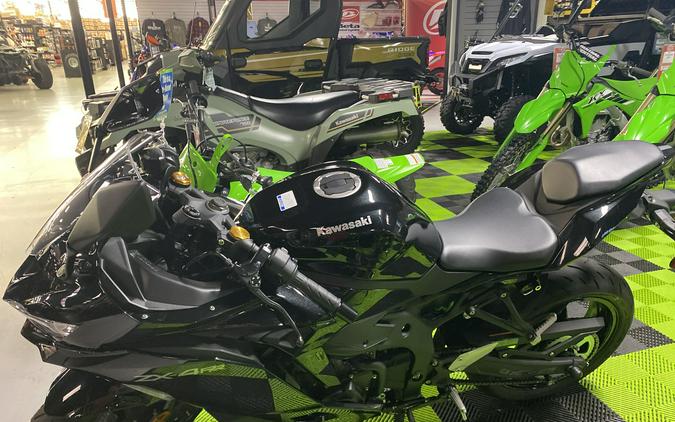 2024 Kawasaki NINJA ZX-4RR ABS