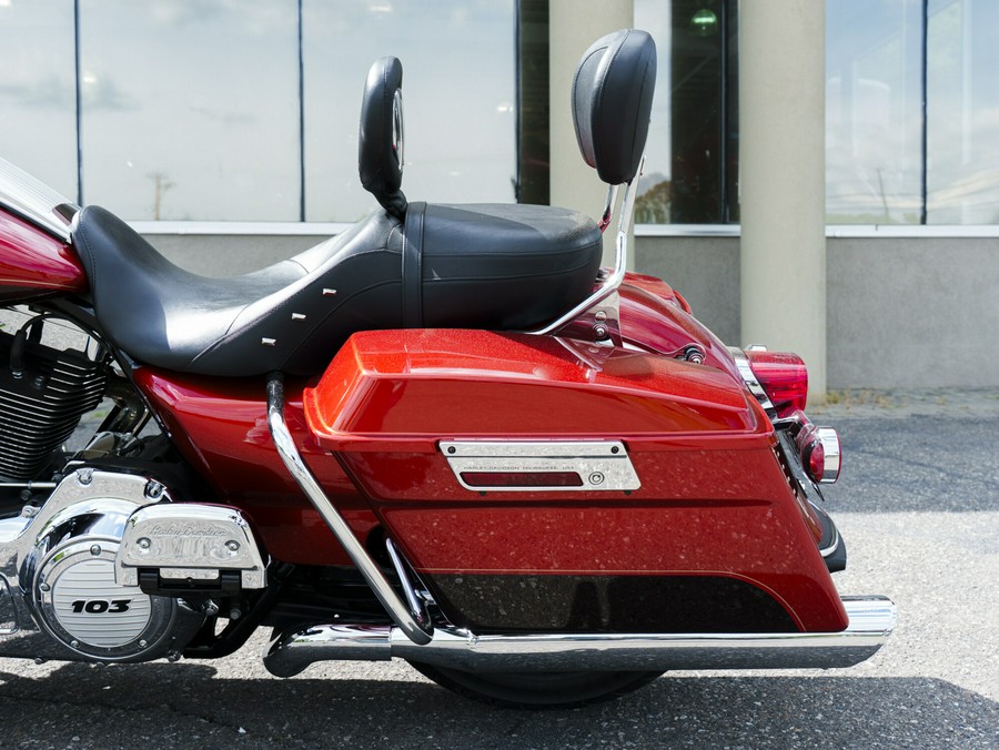 2013 FLHR103