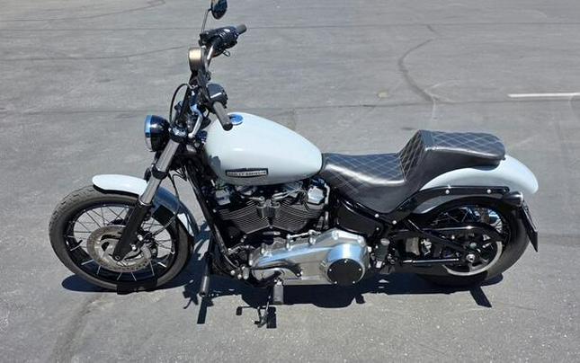 FXBB 2025 Street Bob™