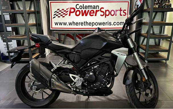 Here's a review on the 2019 Honda CB300R, Is...