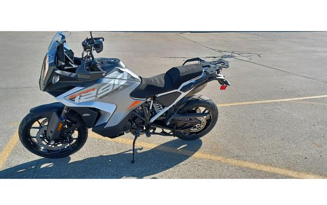 2024 KTM 1290 SUPER ADVENTURE S