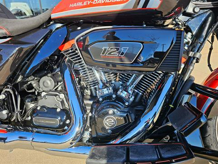 2024 Harley-Davidson CVO™ Street Glide®