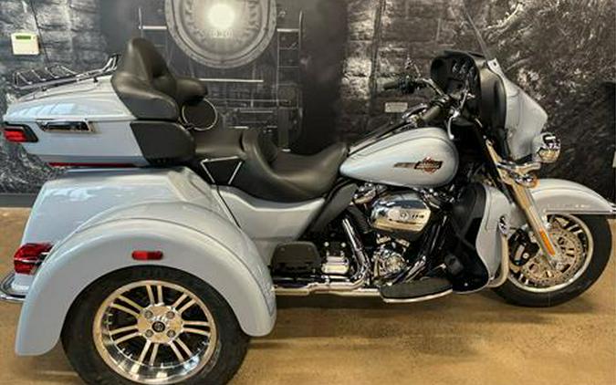 2023 Harley-Davidson Tri Glide® Ultra