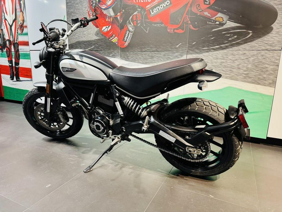 2023 Ducati Scrambler Icon Dark Matt Black