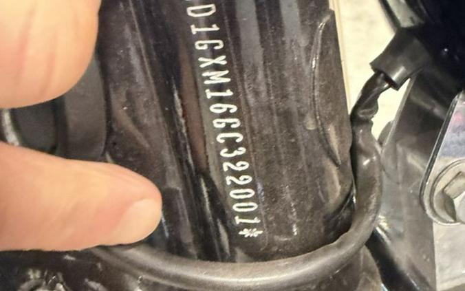 2016 Harley-Davidson® FXDB - Dyna® Street Bob®