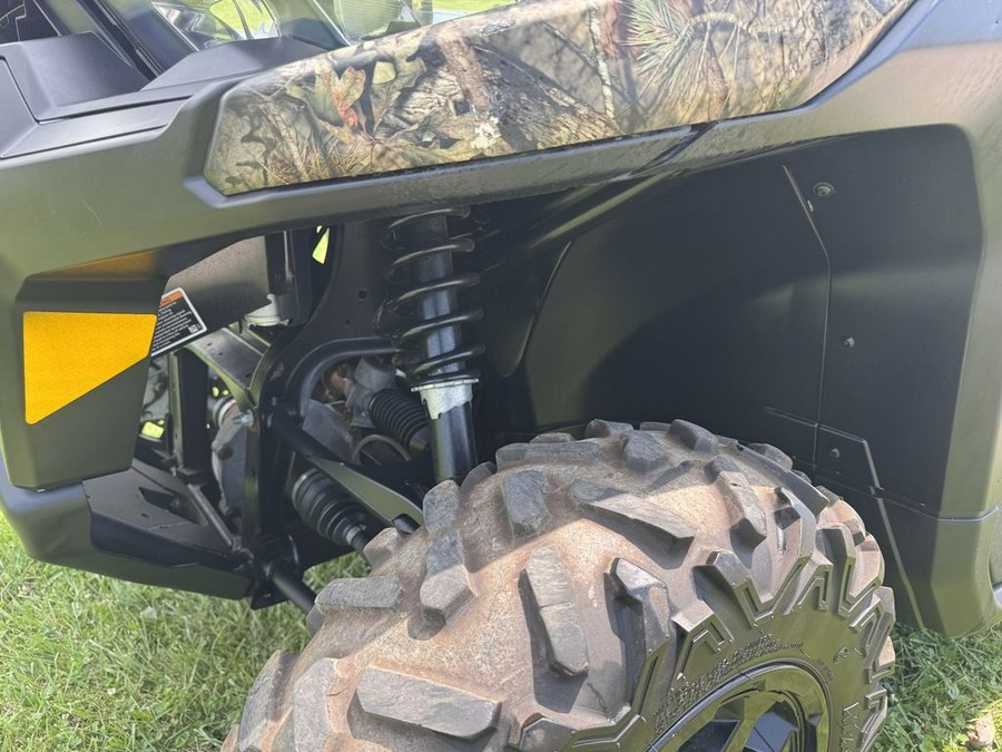 2020 Can-Am® Defender DPS™ HD5 Mossy Oak Break-Up Country Camo