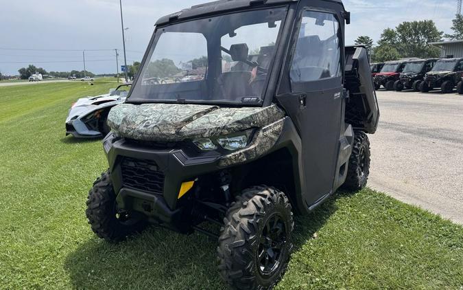 2020 Can-Am® Defender DPS™ HD5 Mossy Oak Break-Up Country Camo