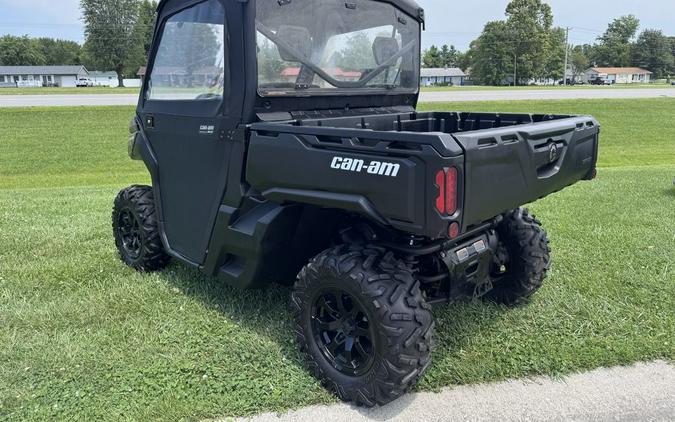 2020 Can-Am® Defender DPS™ HD5 Mossy Oak Break-Up Country Camo