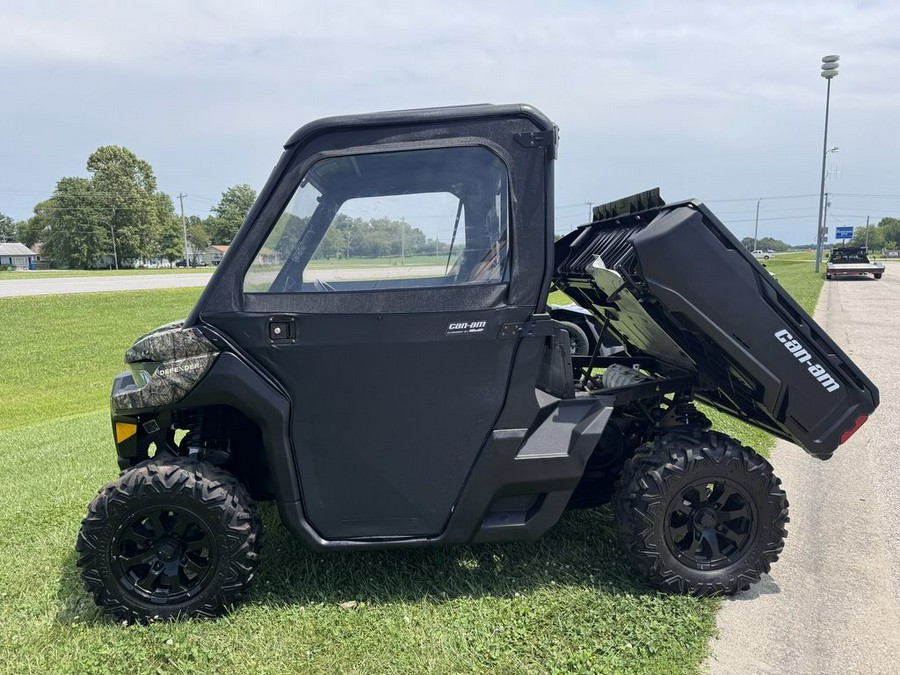 2020 Can-Am® Defender DPS™ HD5 Mossy Oak Break-Up Country Camo