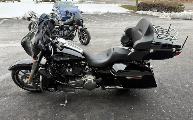 2021 Harley-Davidson FLHX / Street Glide