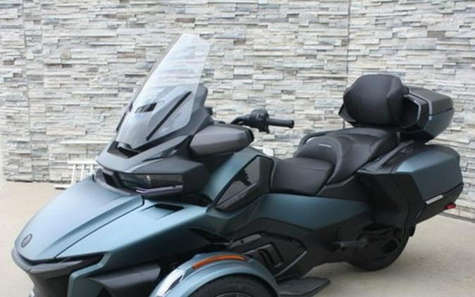 2027 Can-Am Spyder RT Limited